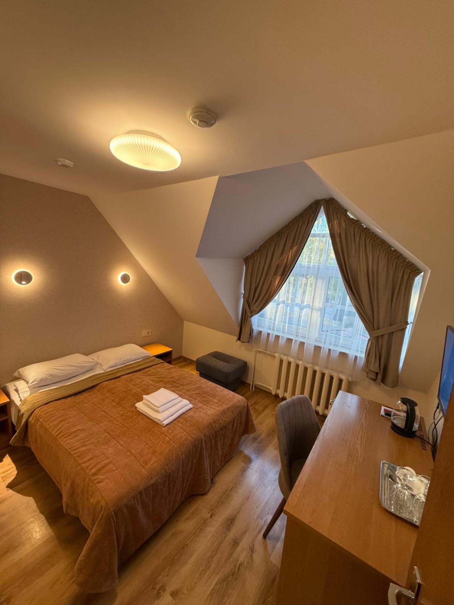 Hotel Raze Palanga Esterno foto