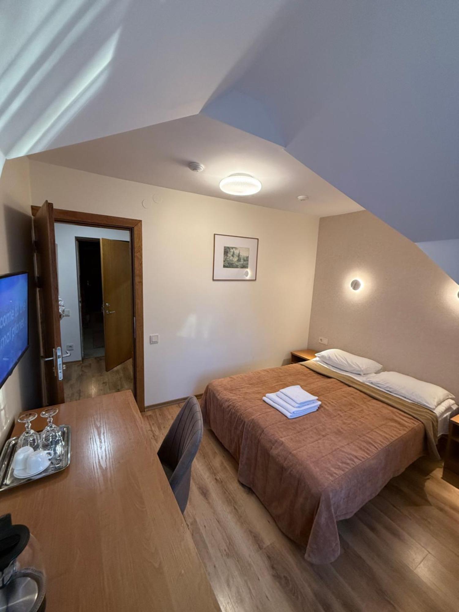 Hotel Raze Palanga Esterno foto