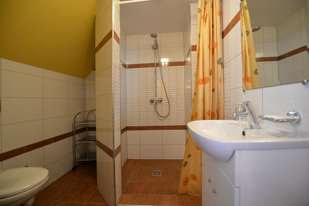 Hotel Raze Palanga Esterno foto