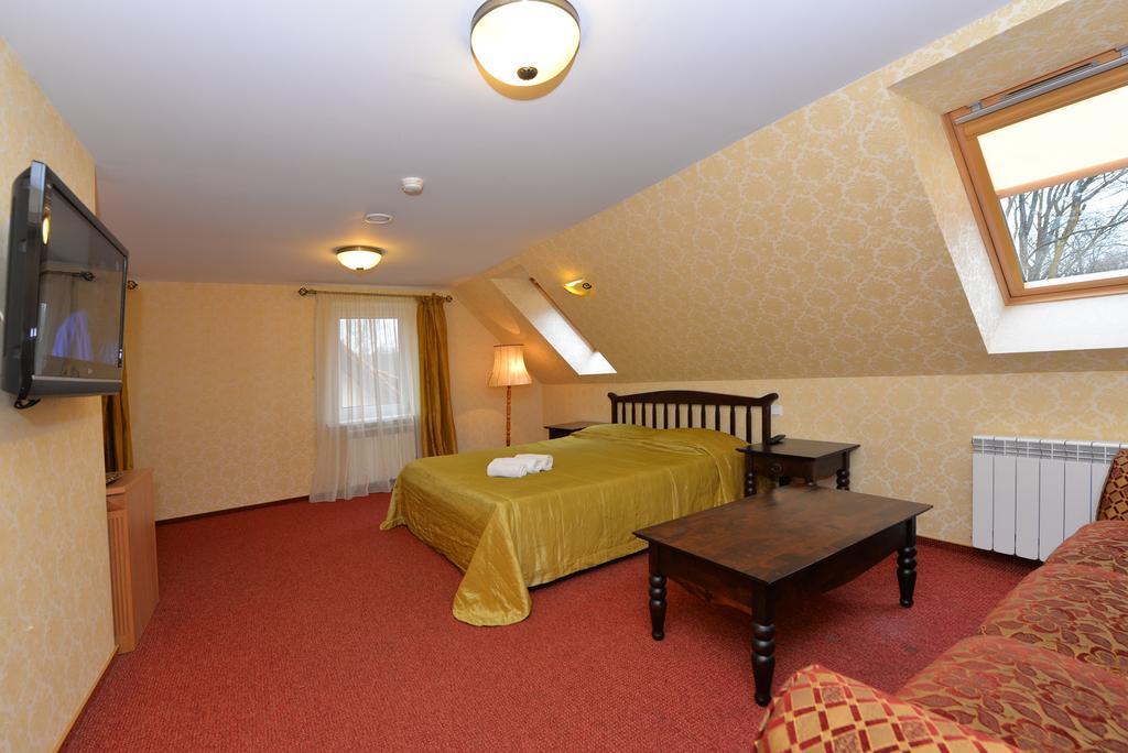 Hotel Raze Palanga Esterno foto