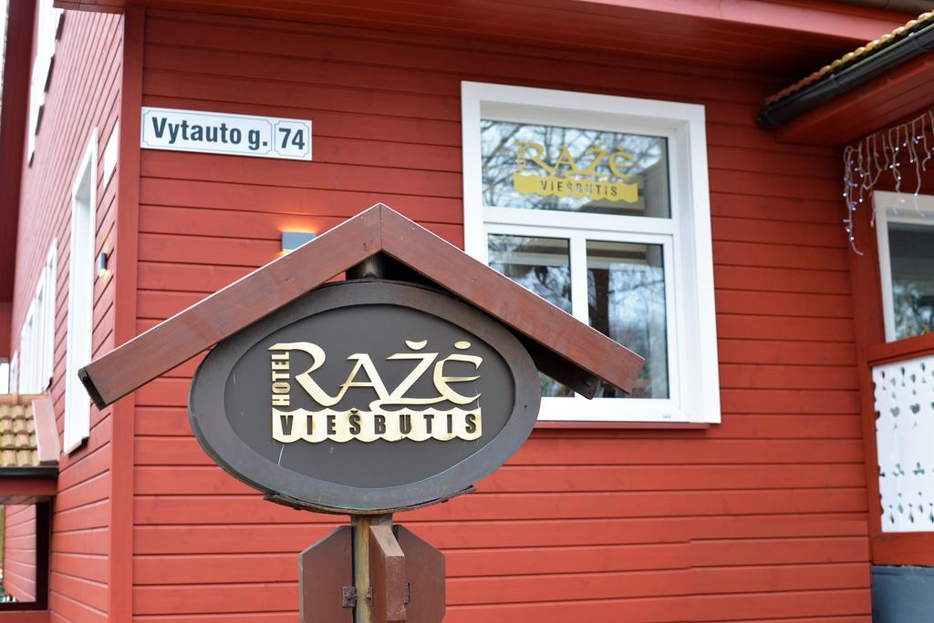 Hotel Raze Palanga Esterno foto