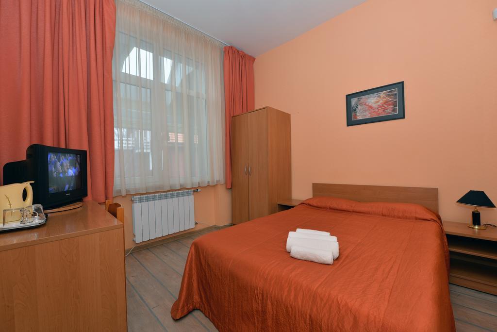 Hotel Raze Palanga Esterno foto
