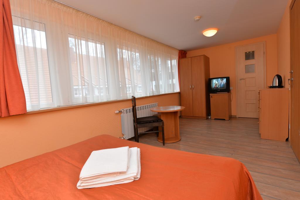 Hotel Raze Palanga Esterno foto