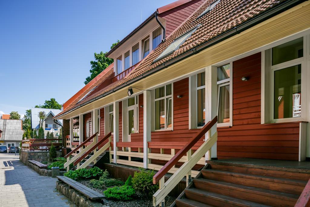 Hotel Raze Palanga Esterno foto