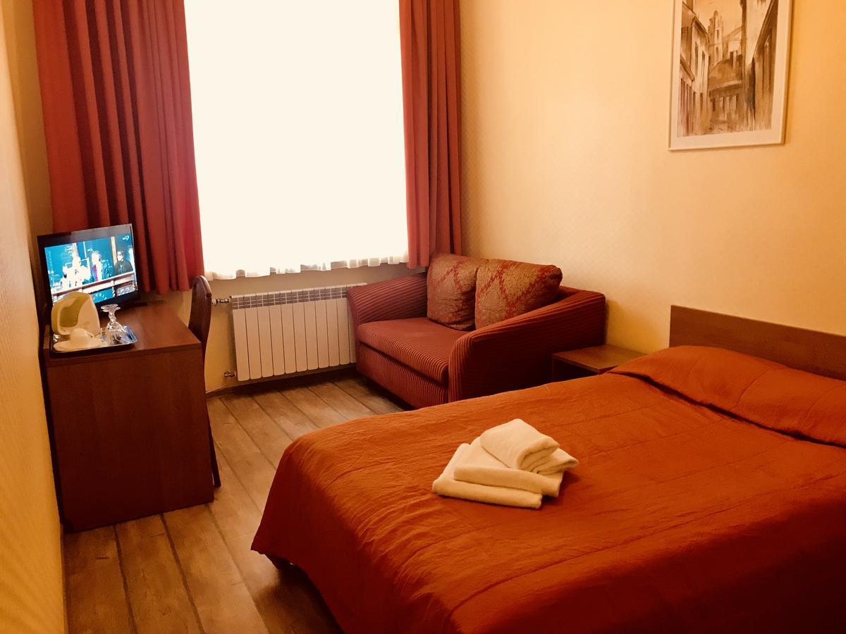 Hotel Raze Palanga Esterno foto